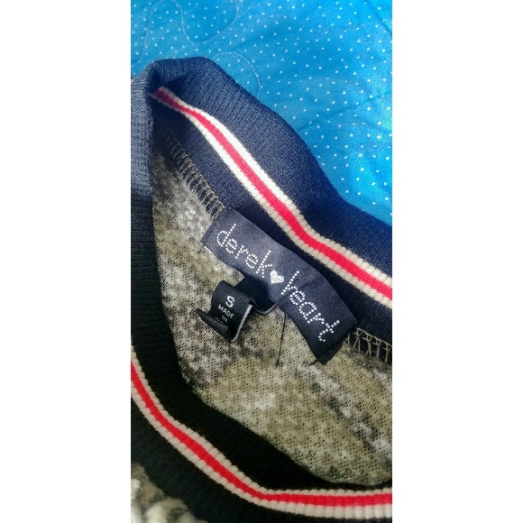 NWT Cozy Popcorn/Marshmellow Fuzzy Camo Sweater - Picture 4 of 4